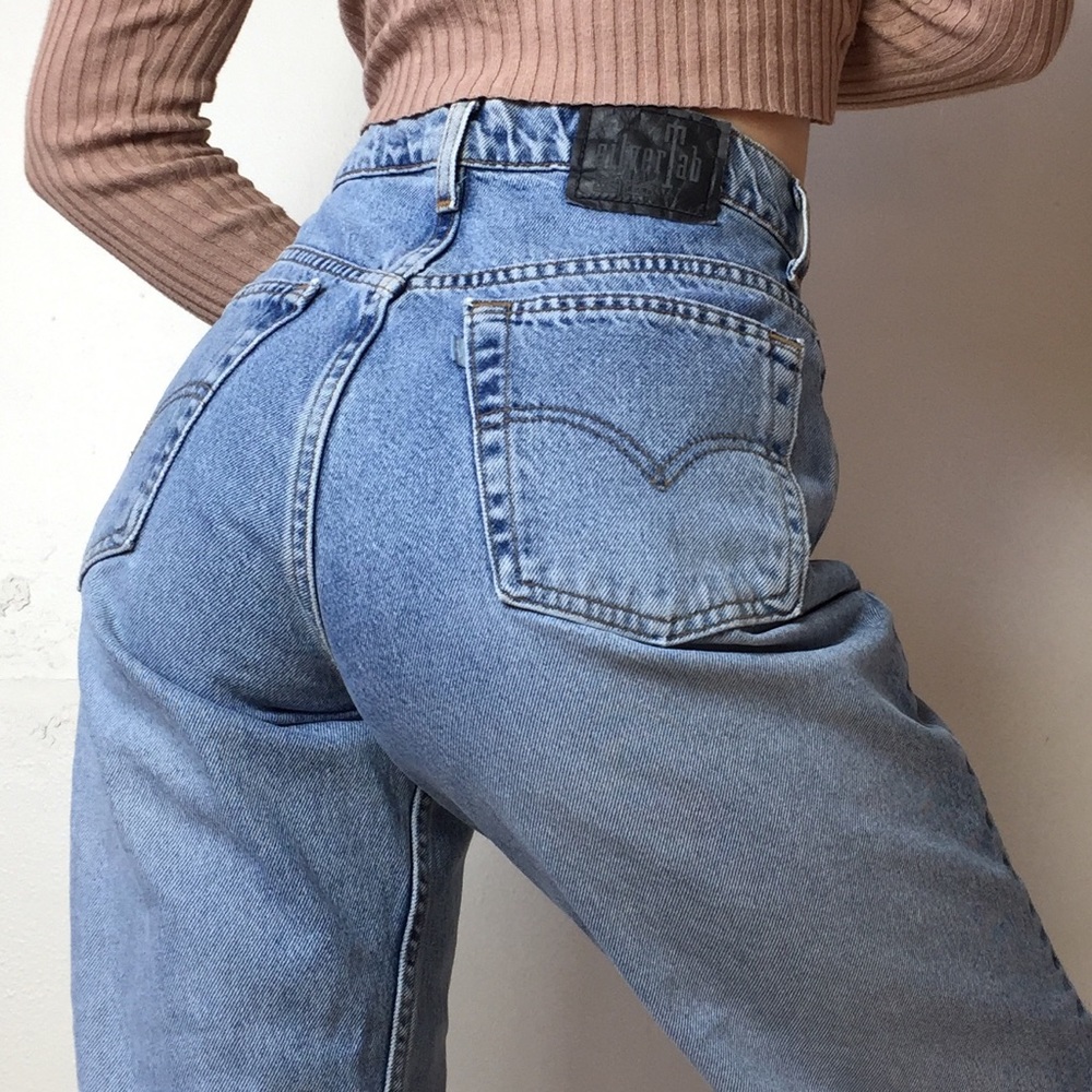 VTG Levi’s silver tab high waisted raw hem jeans